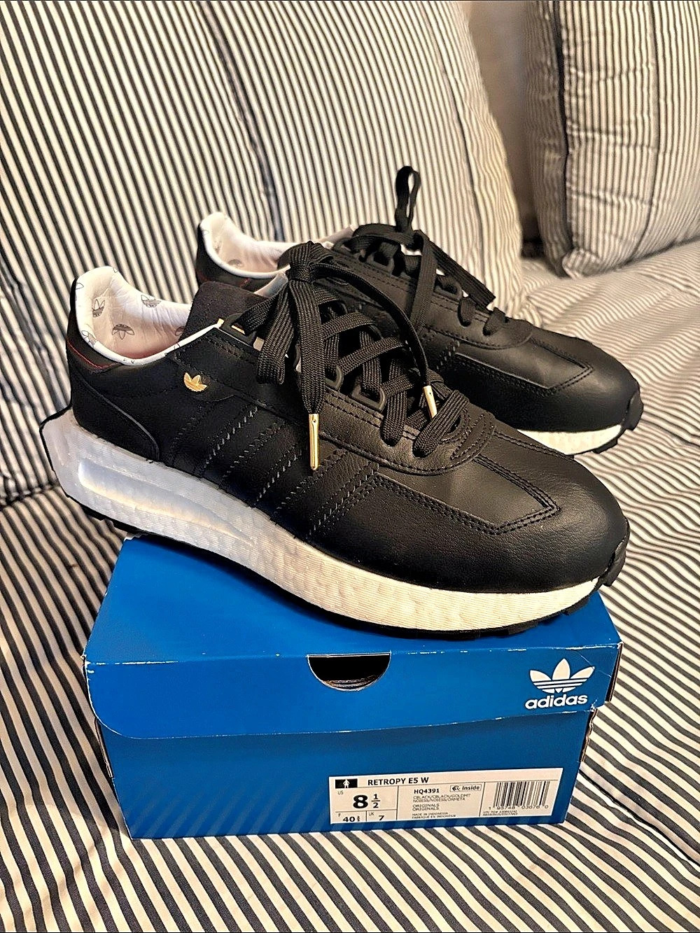 adidas Retropy E5 Black & White US 8.5 Like New